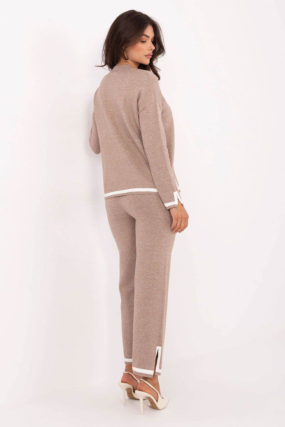 Set Model 216695 Italy Moda - Stay Covered