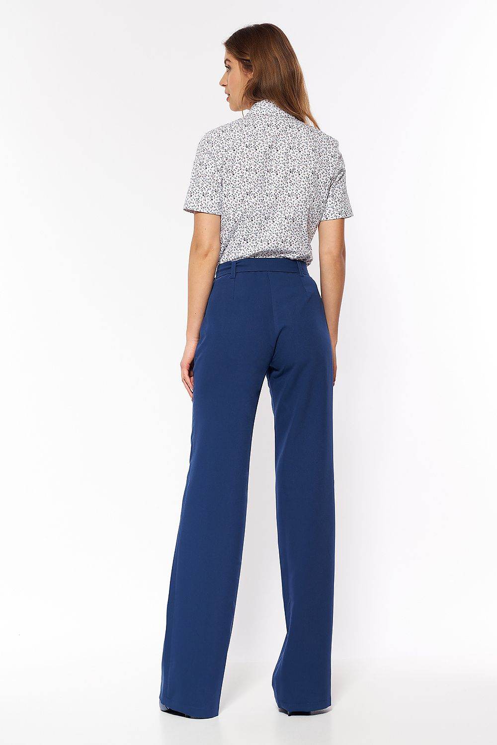 Lange Hose Model 216893 Nife - Stay Covered