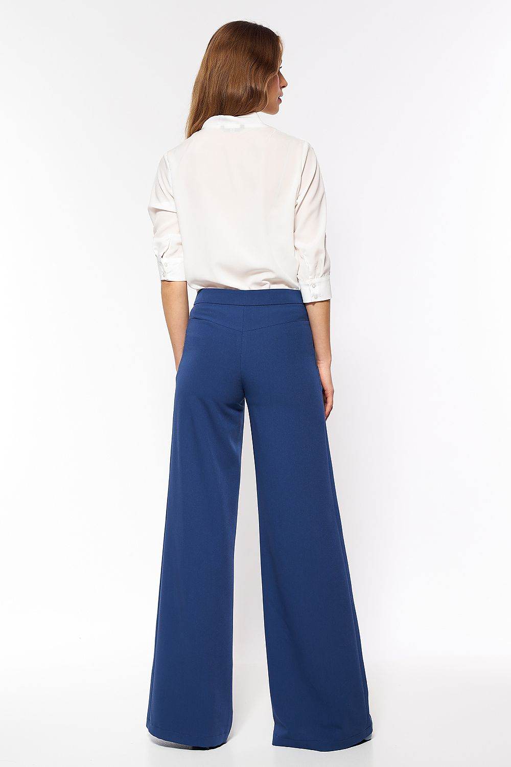 Lange Hose Model 216894 Nife - Stay Covered