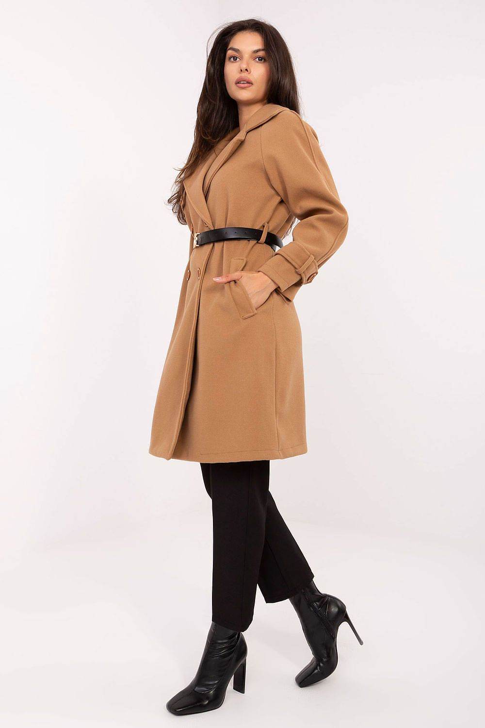 Mantel Model 217134 Rue Paris - Stay Covered