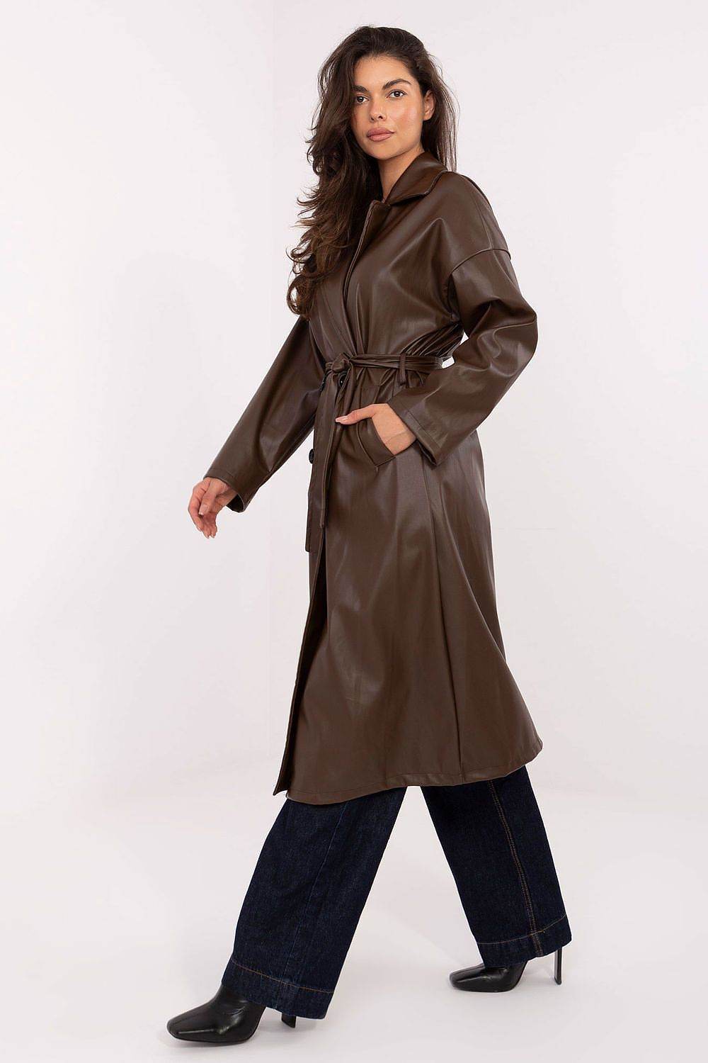 Mantel Model 217536 Rue Paris - Stay Covered