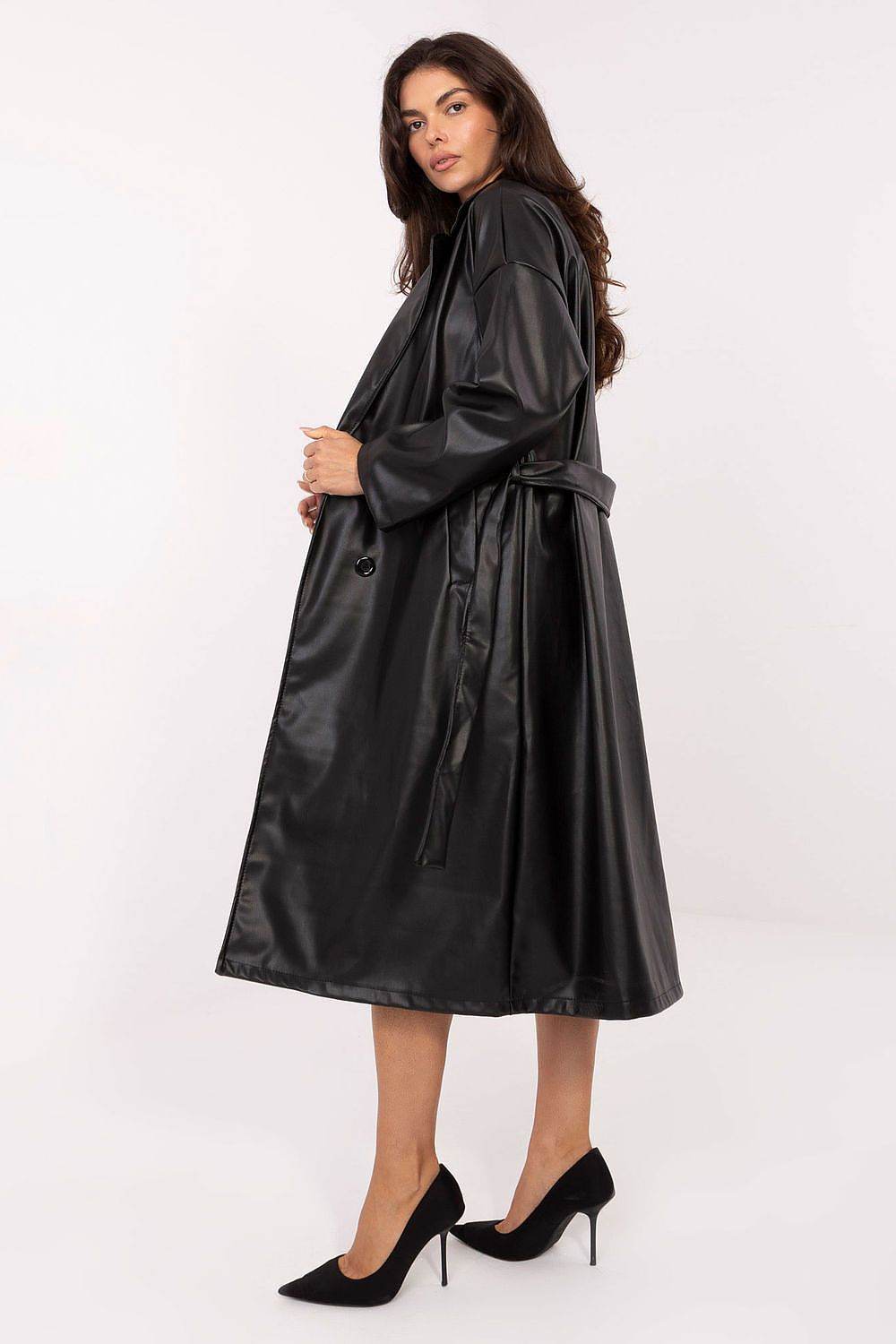 Mantel Model 217536 Rue Paris - Stay Covered