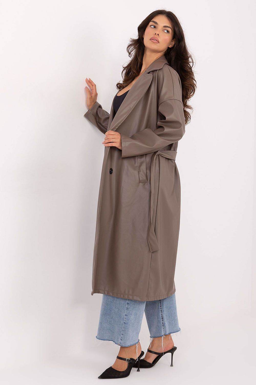 Mantel Model 217536 Rue Paris - Stay Covered
