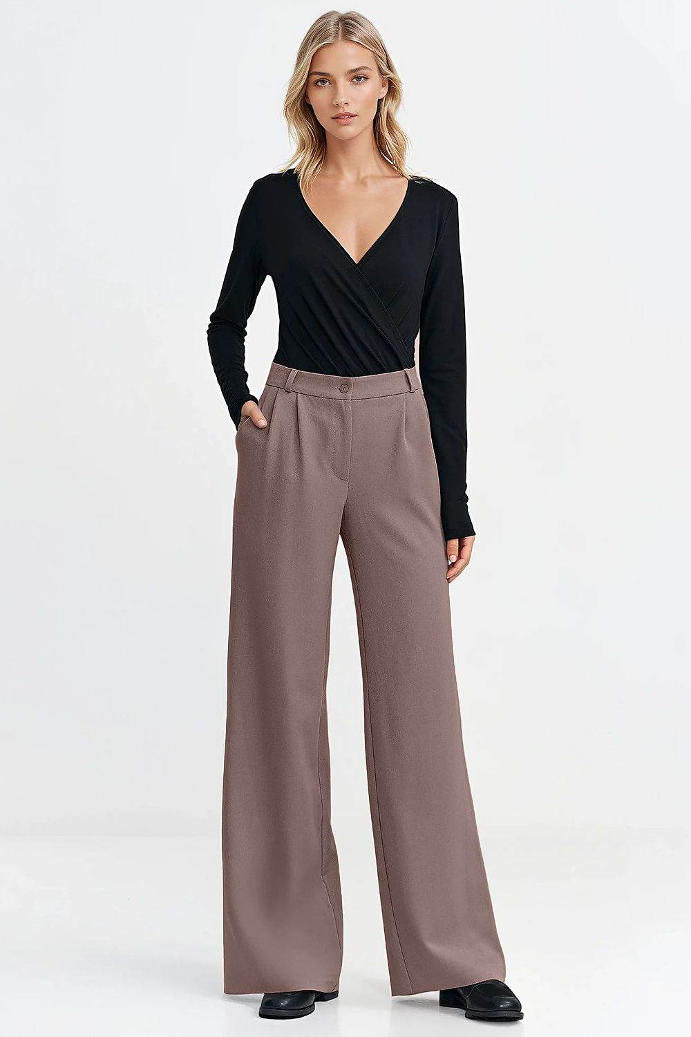Lange Hose Model 217569 Nife - Stay Covered