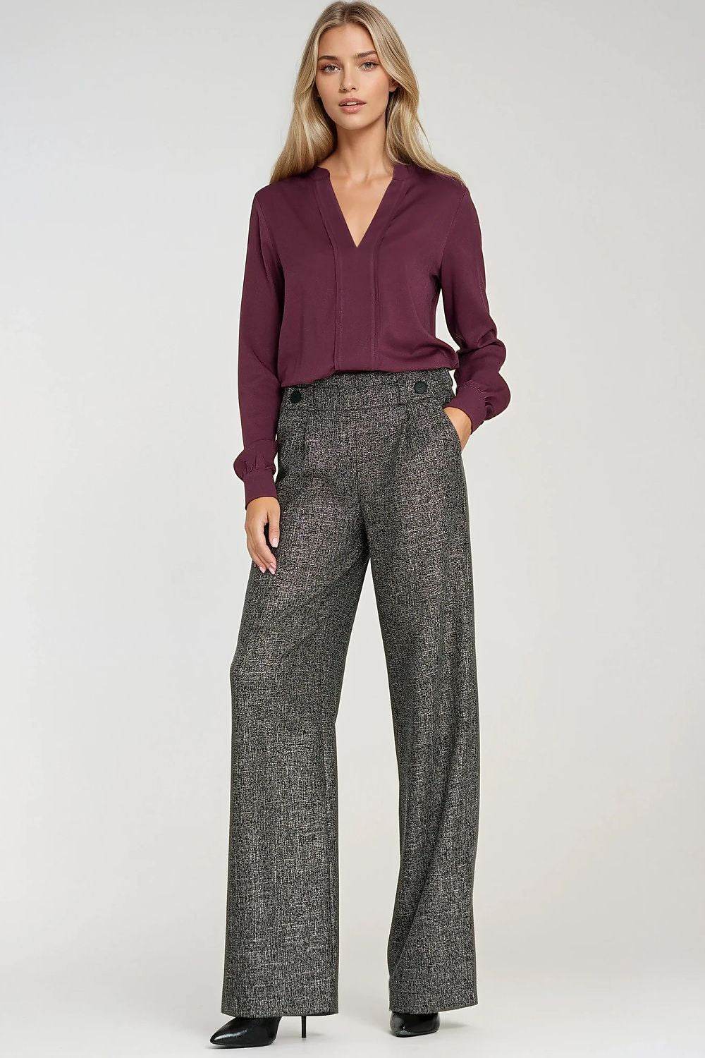 Lange Hose Model 217591 Nife - Stay Covered