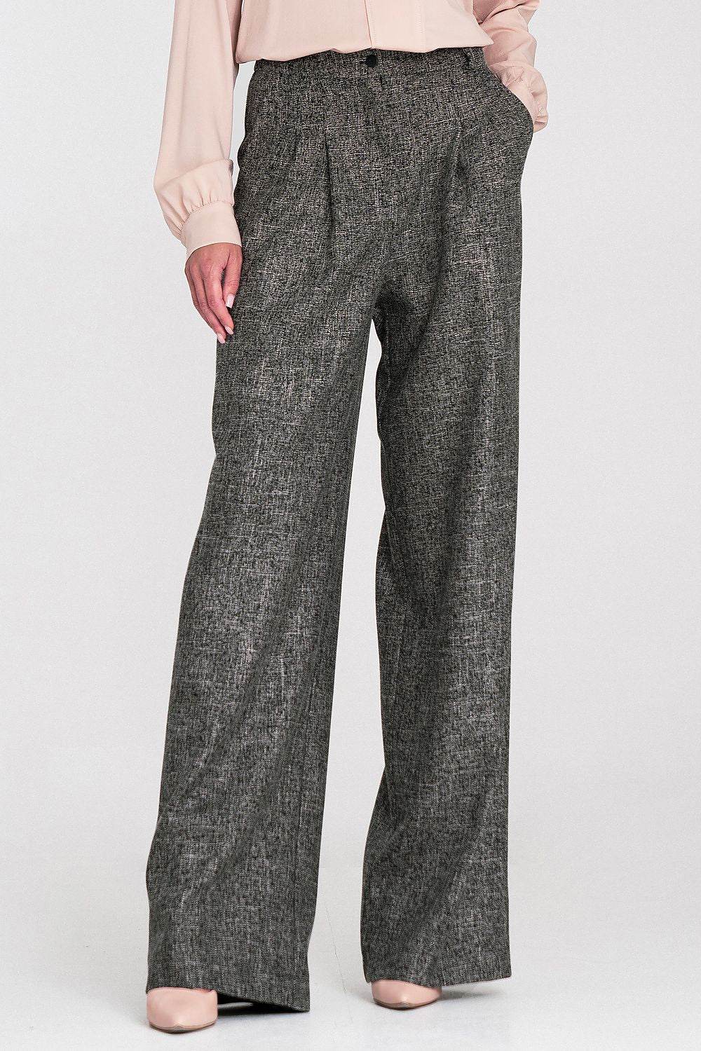 Lange Hose Model 217593 Nife - Stay Covered