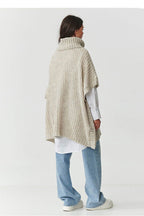 Rollkragenpullover Model 217656 Makadamia - Stay Covered