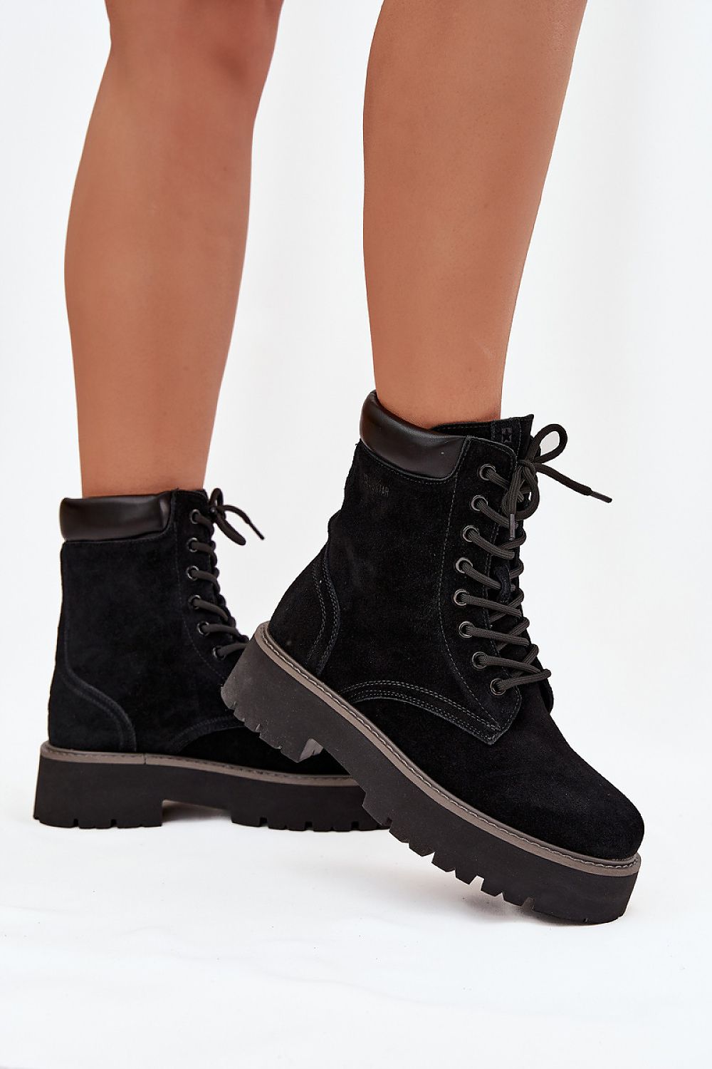  Boot model 217720 Step in style 