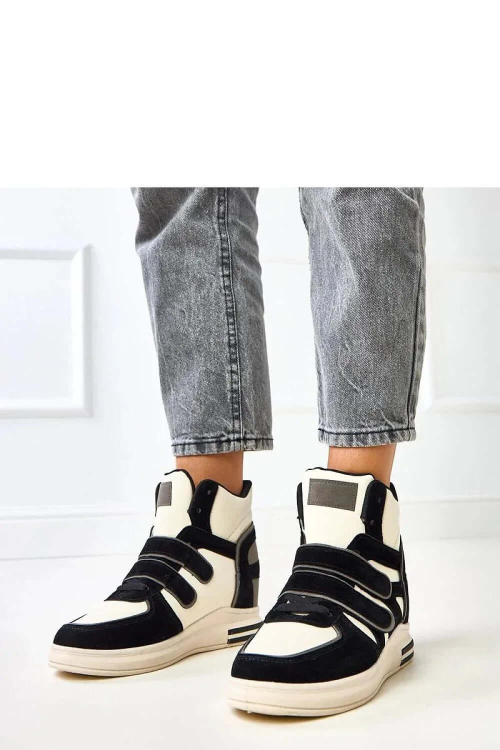 Sportschuhe Model 217956 Solea - Stay Covered