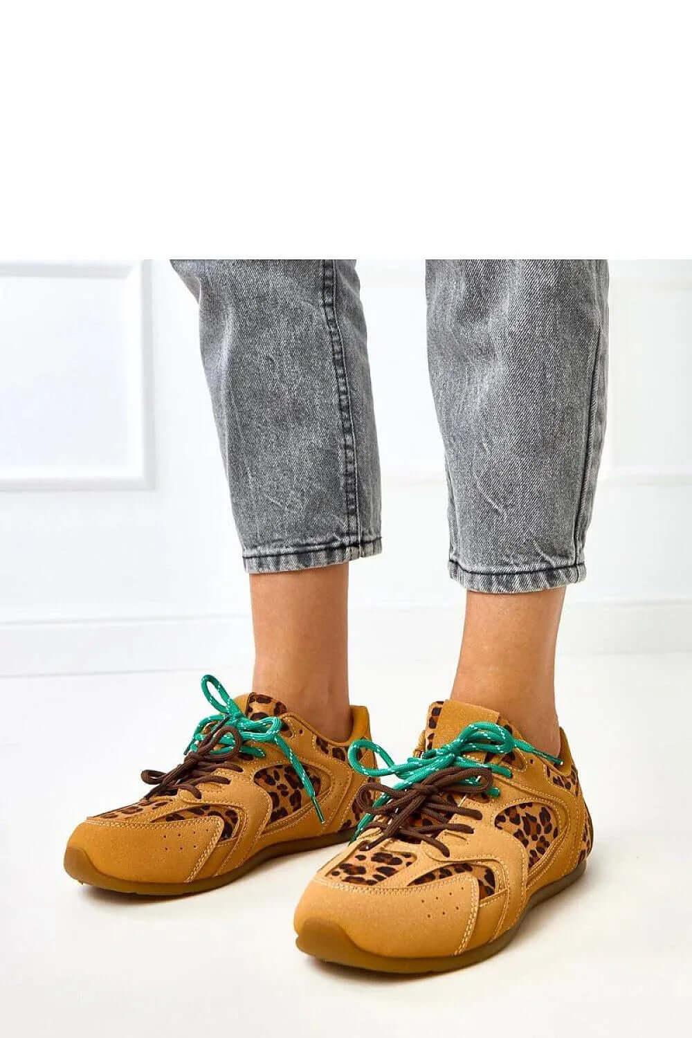 Sportschuhe Model 218149 Solea aus ökologischem Wildleder - Stay Covered