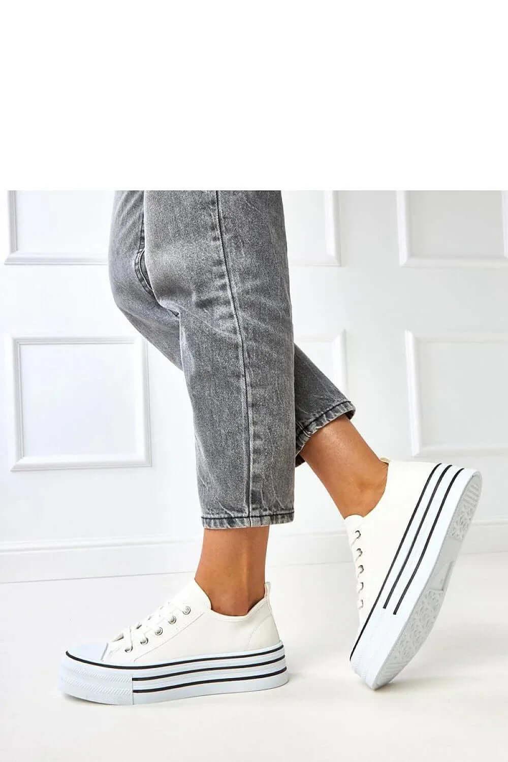 Sneakers Model 218155 Solea - Stay Covered - Stay Covered