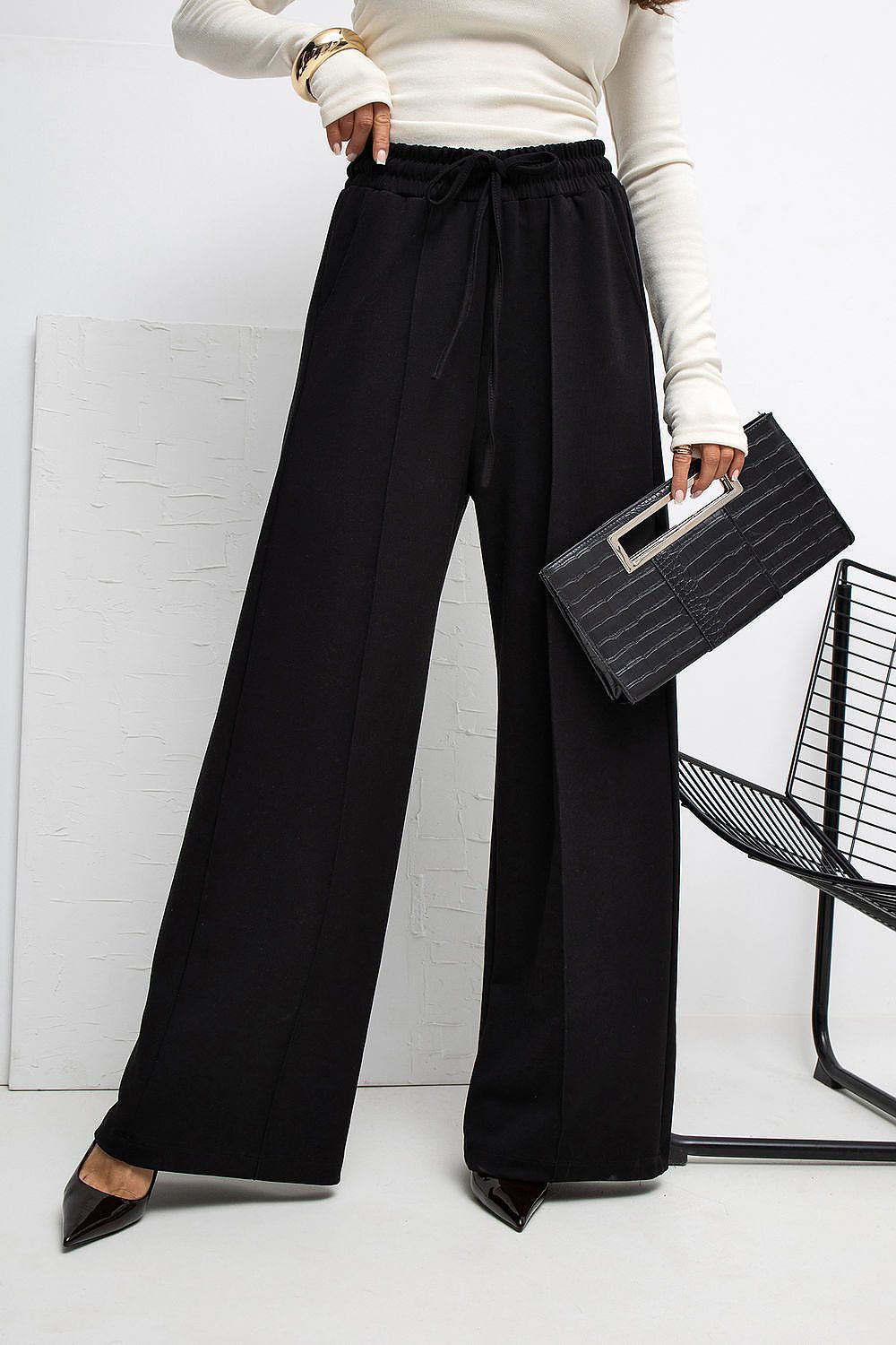  Sportanzug Hosen model 221540 Rue Paris 