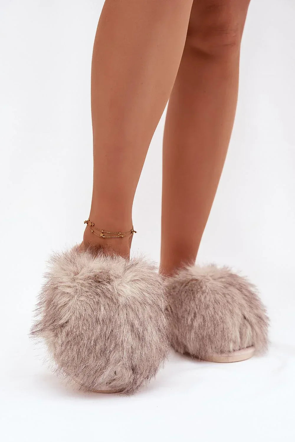 Pantoffeln Model 221937 Step in style - Stay Covered