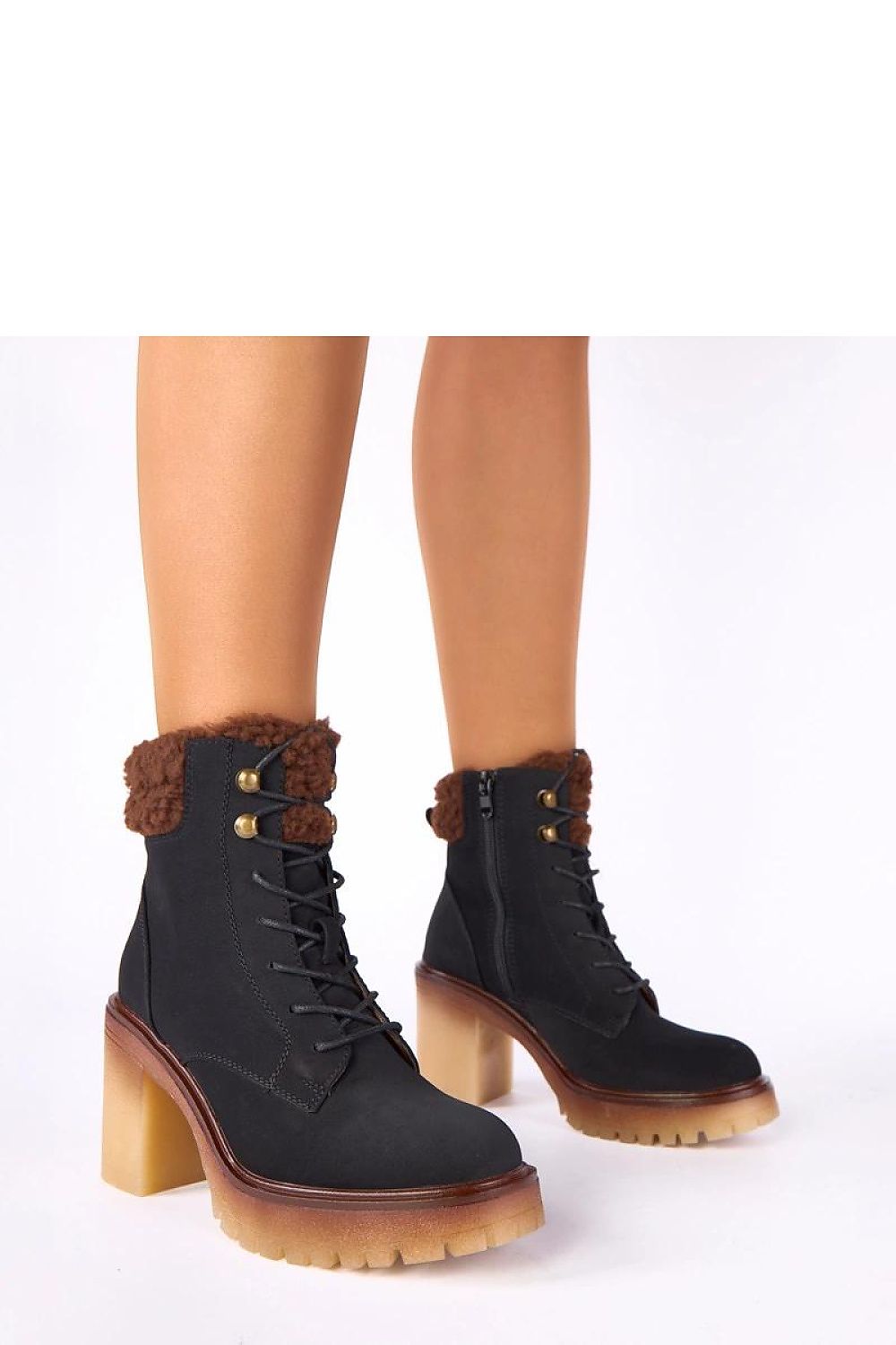  Stiefeletten mit Absatz model 222347 Solea 