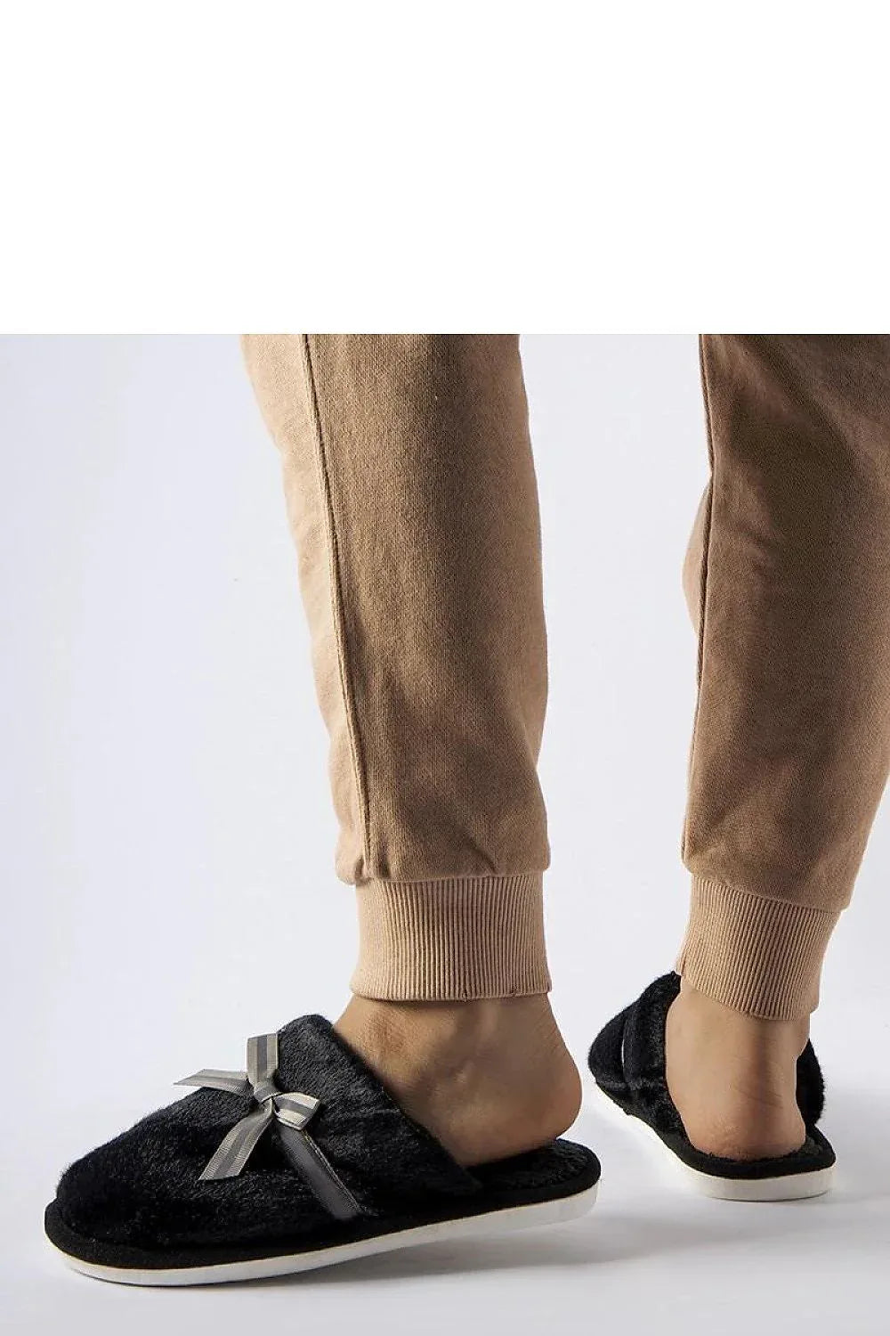 Pantoffeln Model 223123 Solea. - Stay Covered