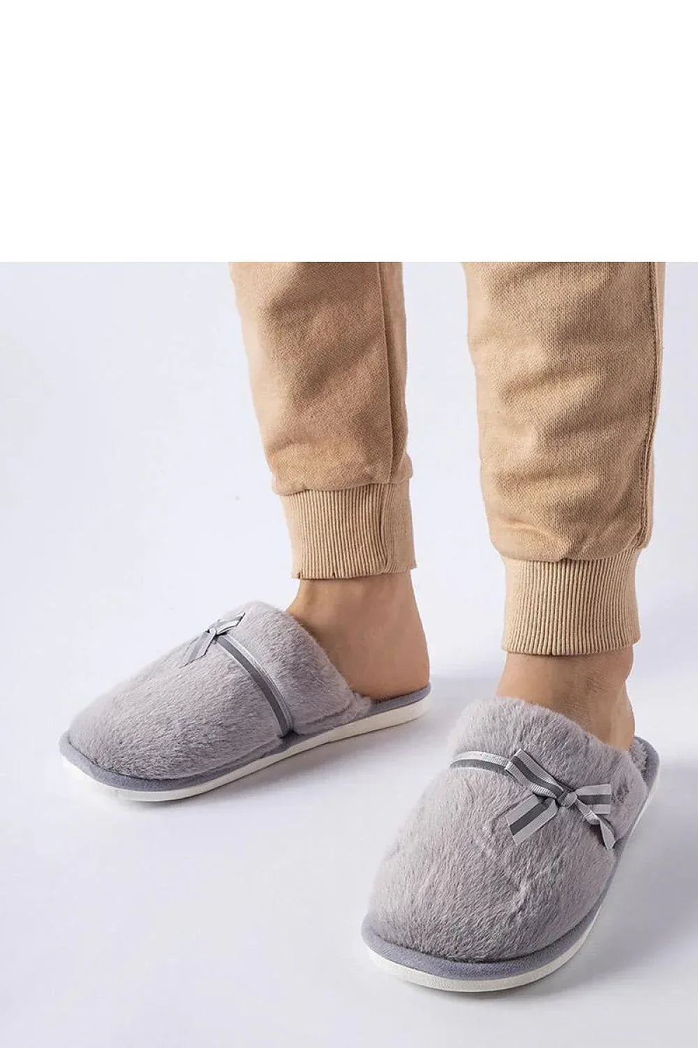 Pantoffeln Model 223123 Solea. - Stay Covered