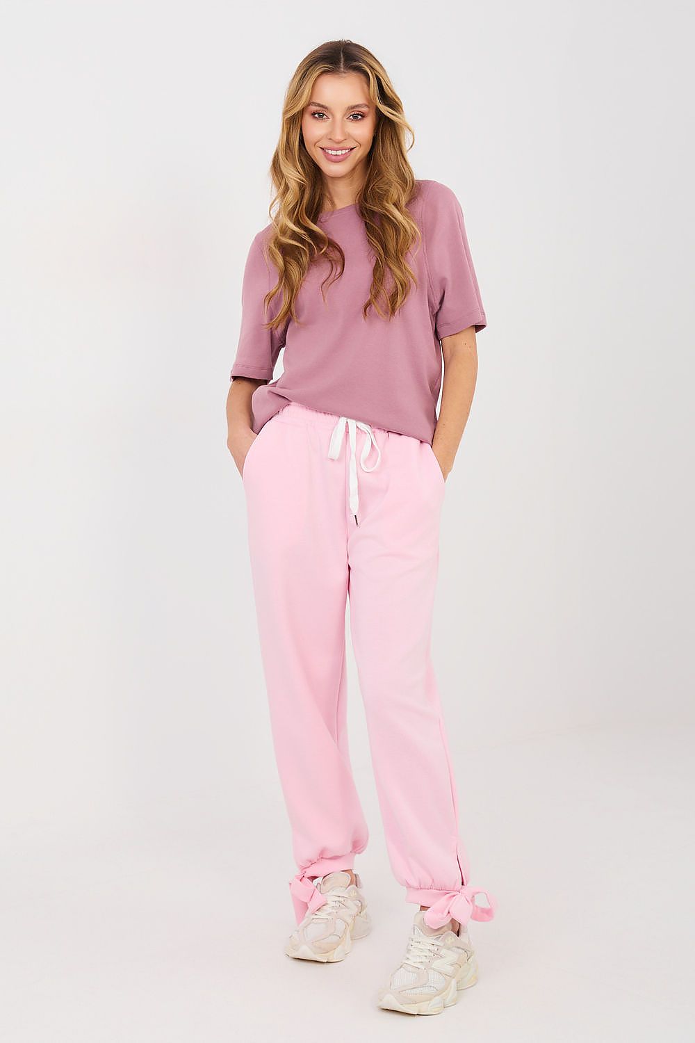  Sportanzug Hosen model 223470 Italy Moda 