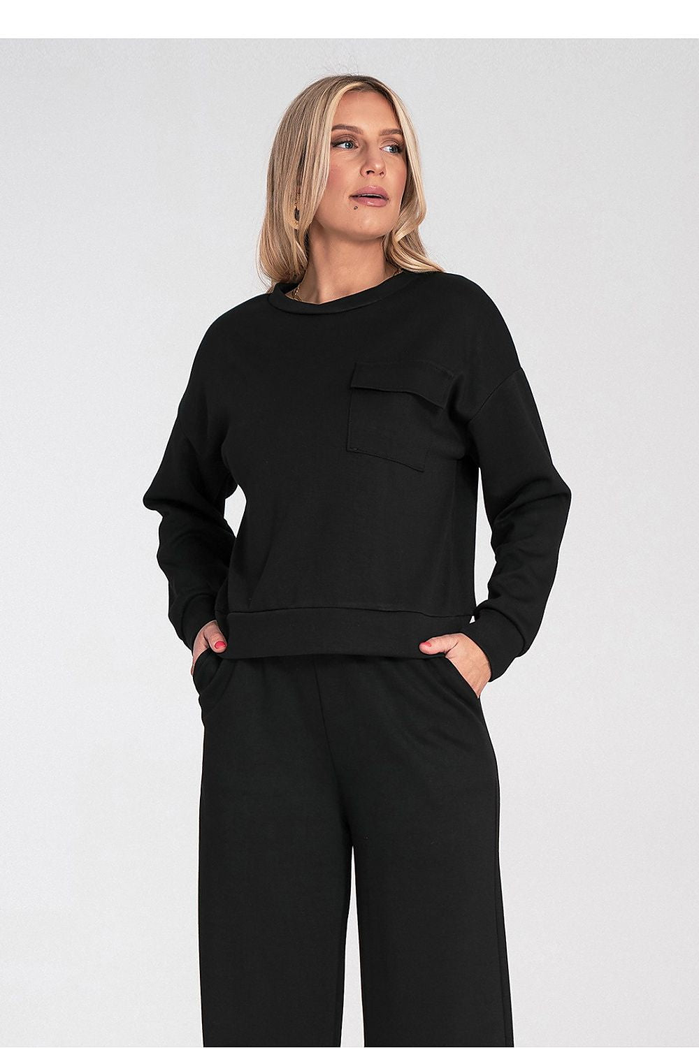 Sweater model 223543 Figl 
