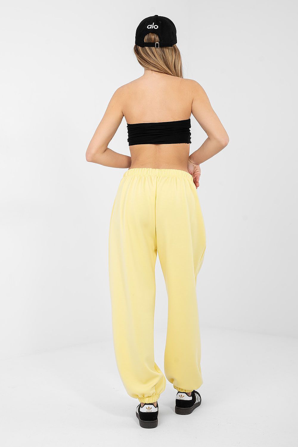  Sportanzug Hosen model 223750 Italy Moda 
