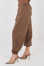  Sportanzug Hosen model 224832 Italy Moda 