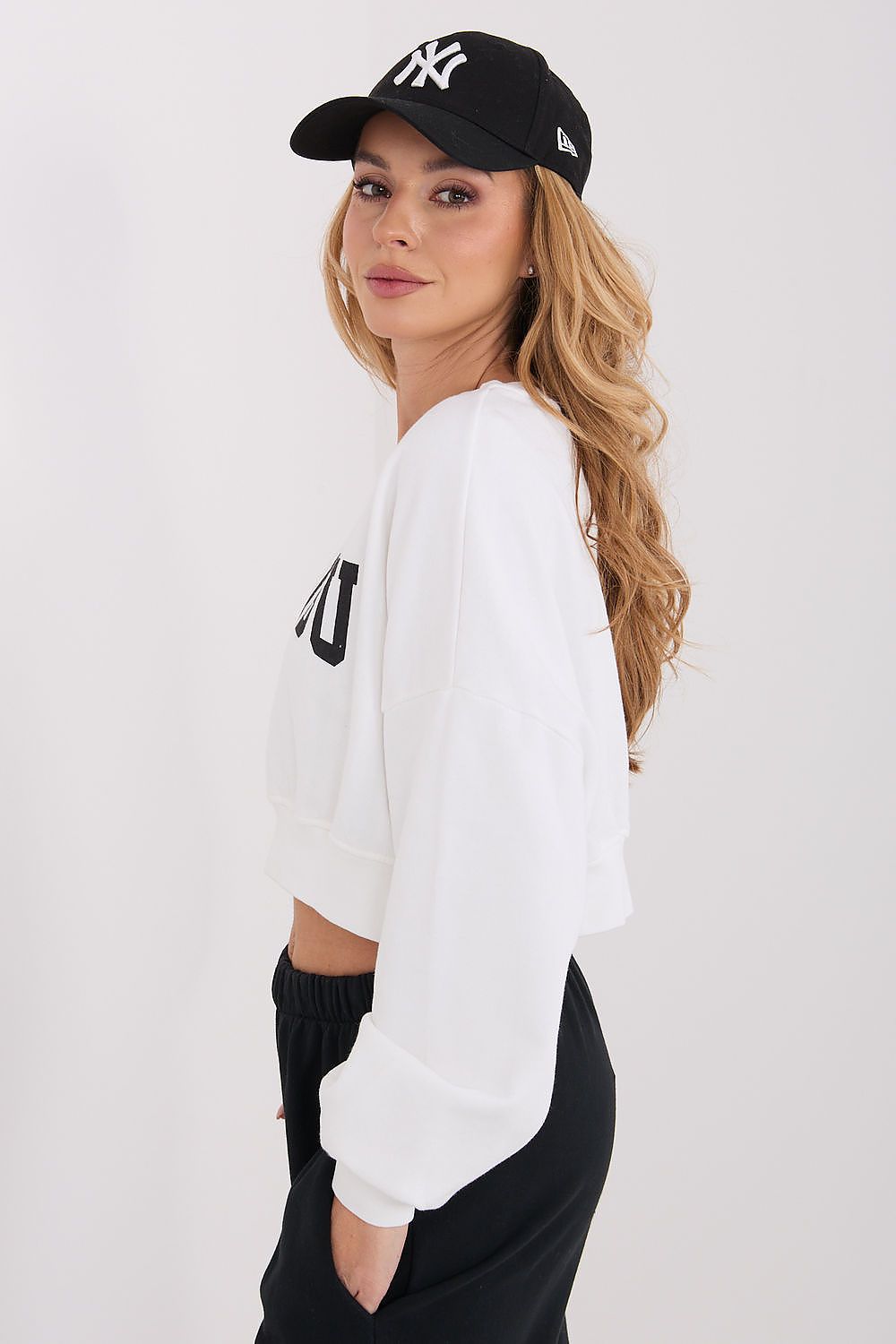  Sweater model 224923 Factory Price 