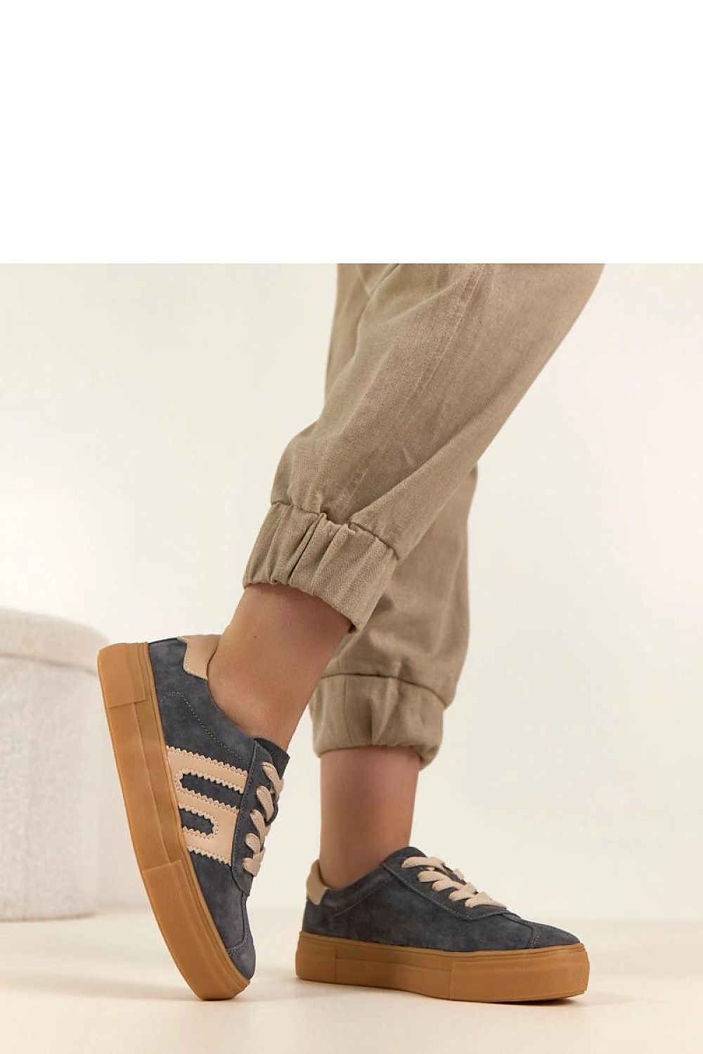  Sportliche Schuhe auf Plattform model 224963 Solea 