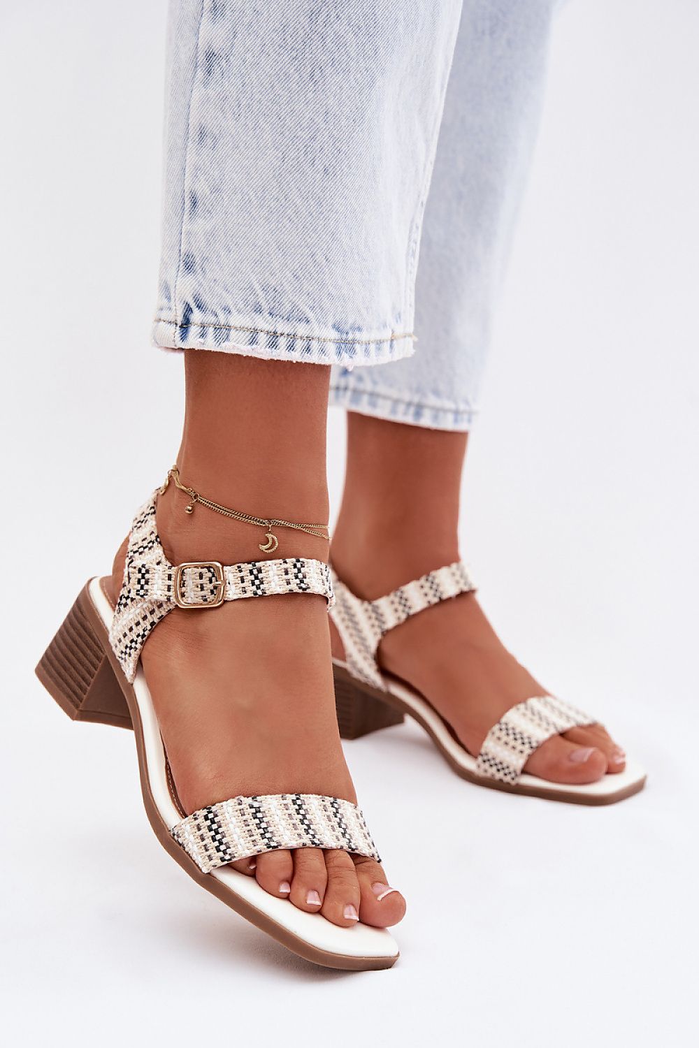  Sandalen mit Absatz model 225111 Step in style 