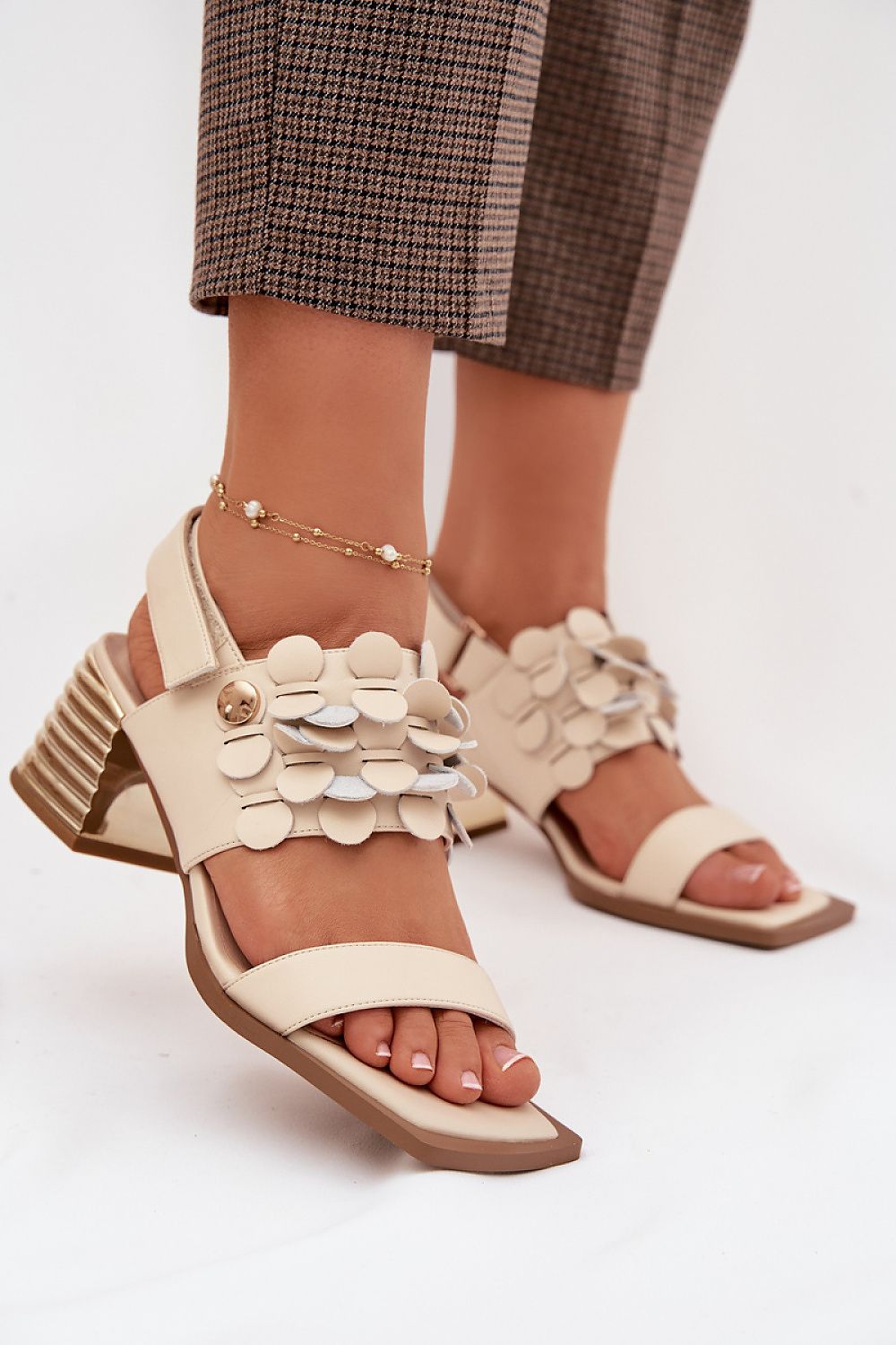  Sandalen mit Absatz model 225349 Step in style 
