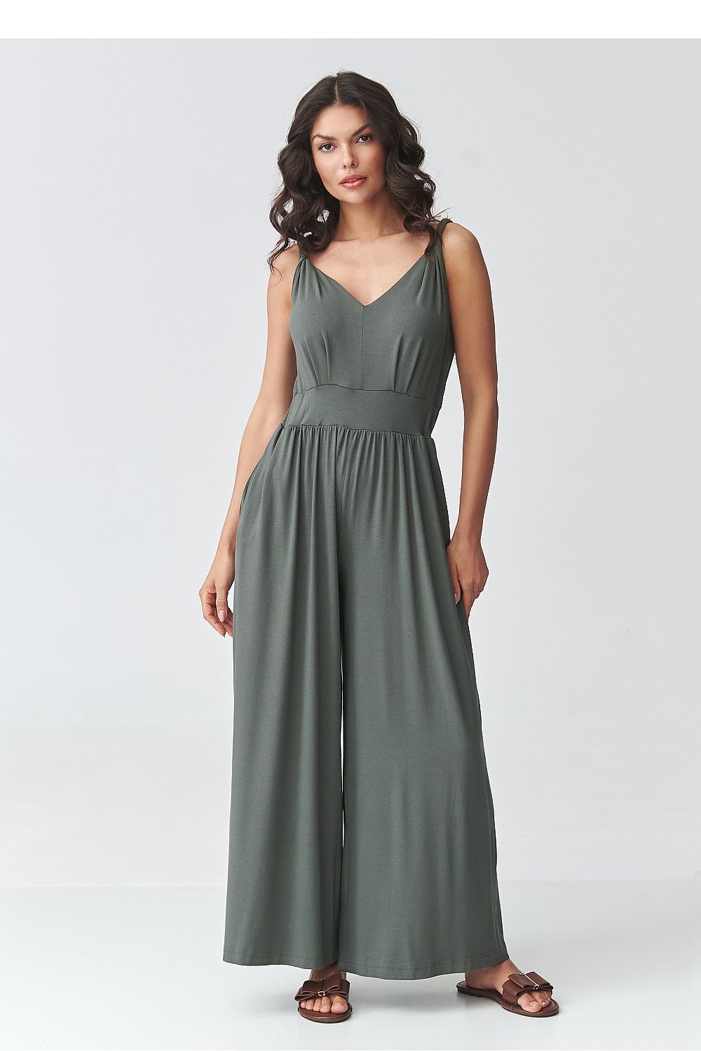  Overall model 225660 Makadamia 