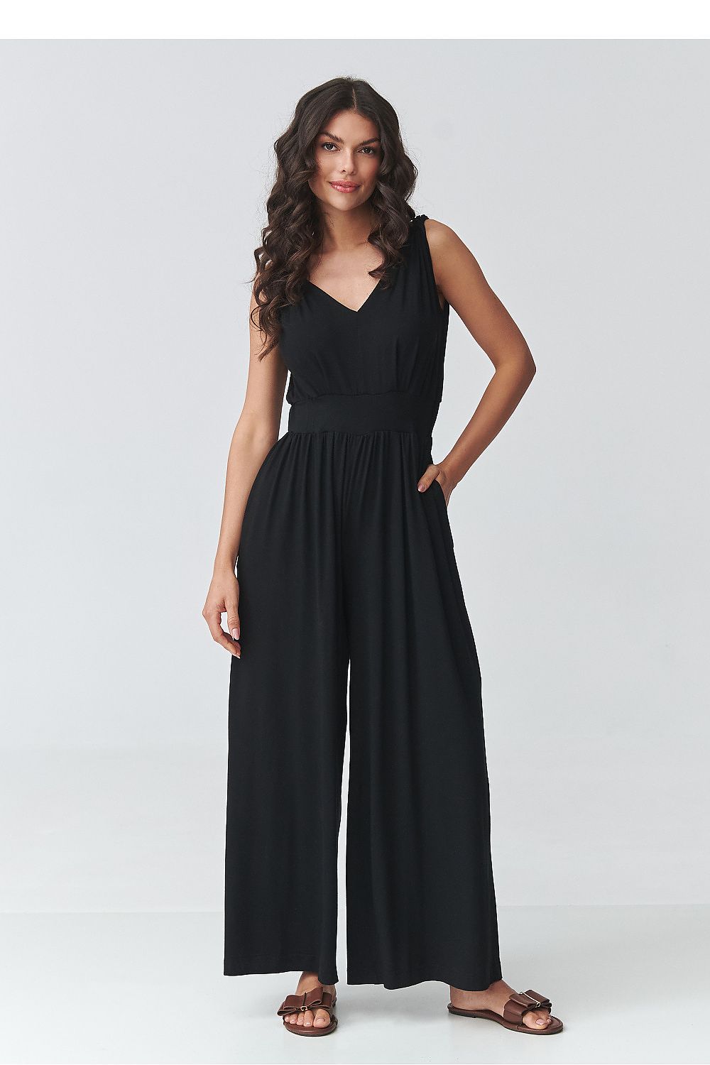  Overall model 225662 Makadamia 
