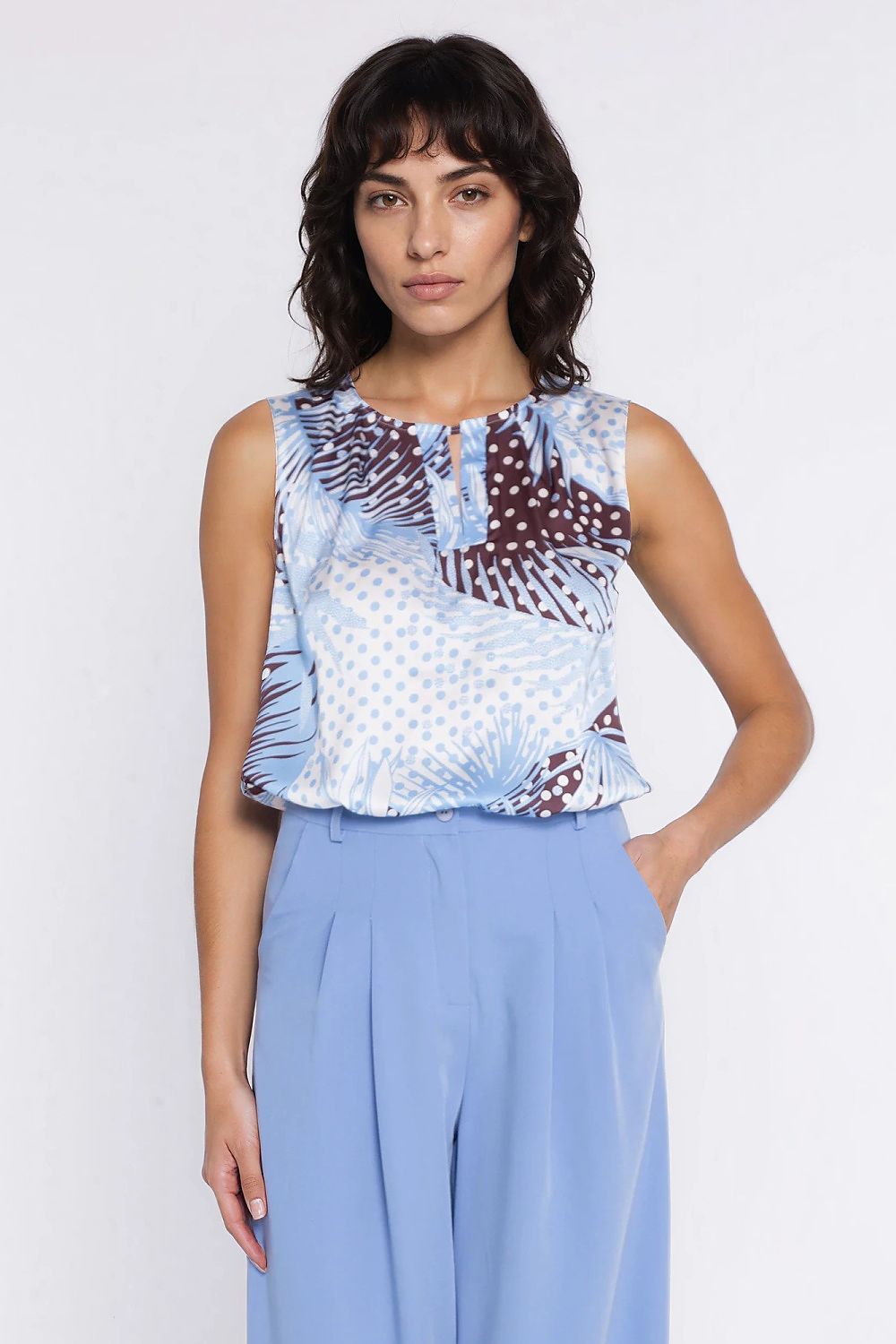  Bluse model 227155 Nife 