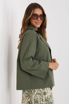  Mantel model 227359 Rue Paris 