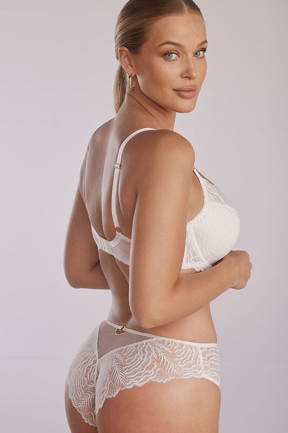  Semi- Soft model 227479 Kinga 