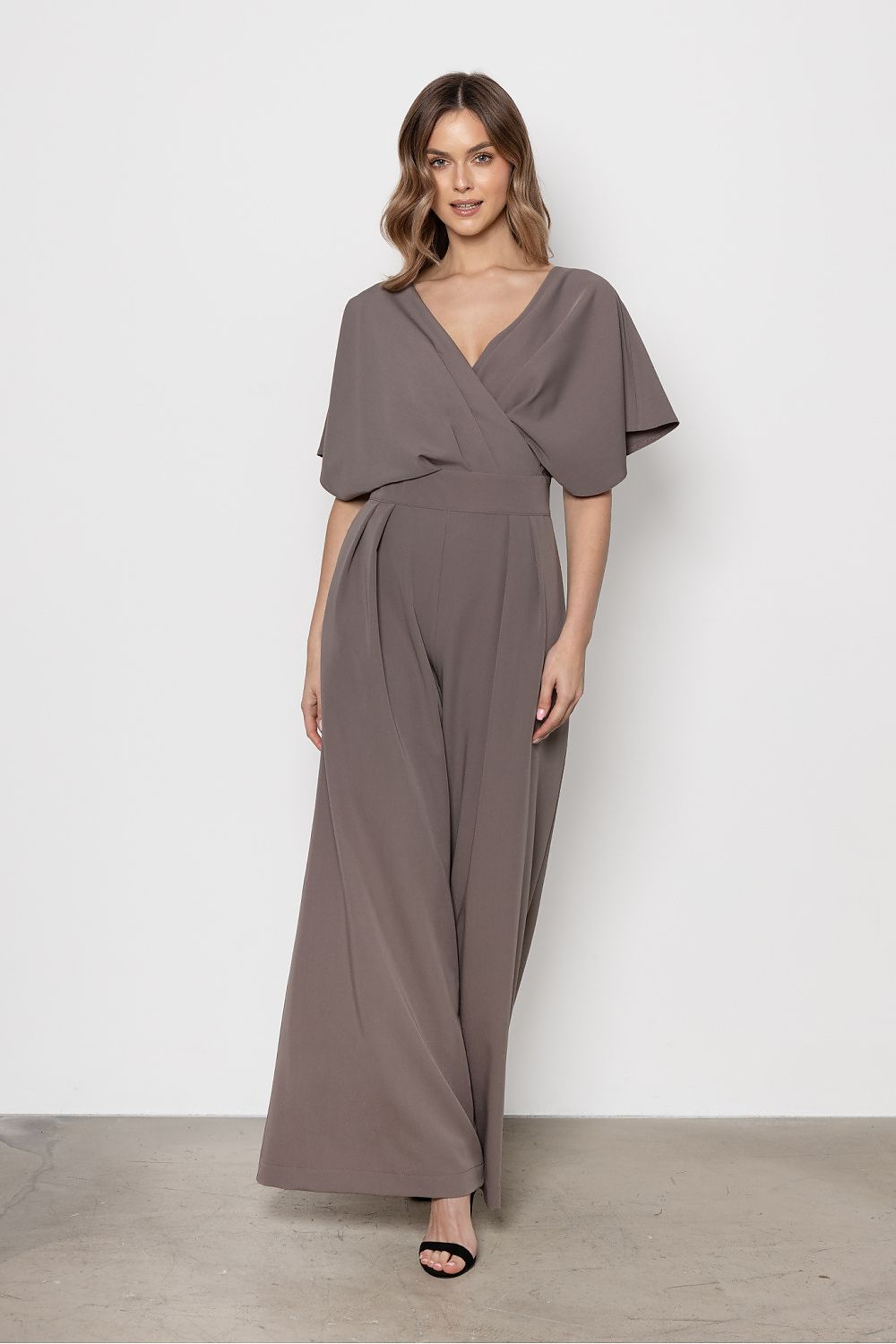  Overall model 227578 awama 