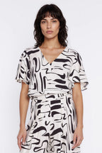  Bluse model 228021 Nife 