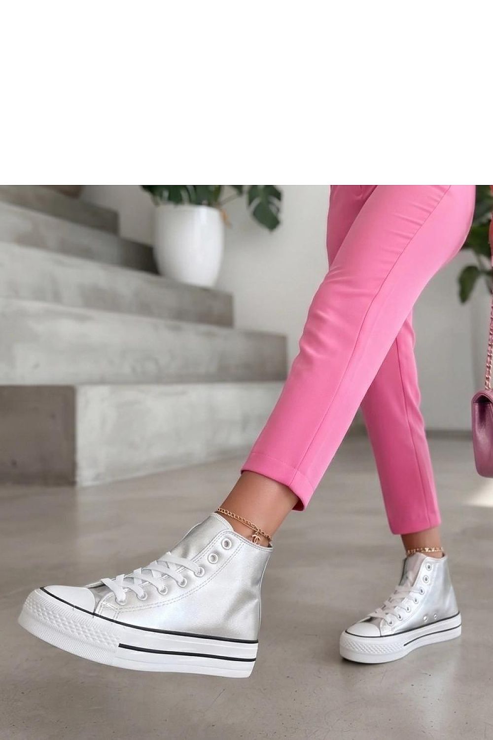  Plateausneaker model 230464 Solea 