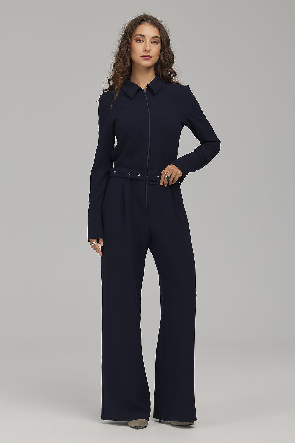  Overall model 231852 Nife 