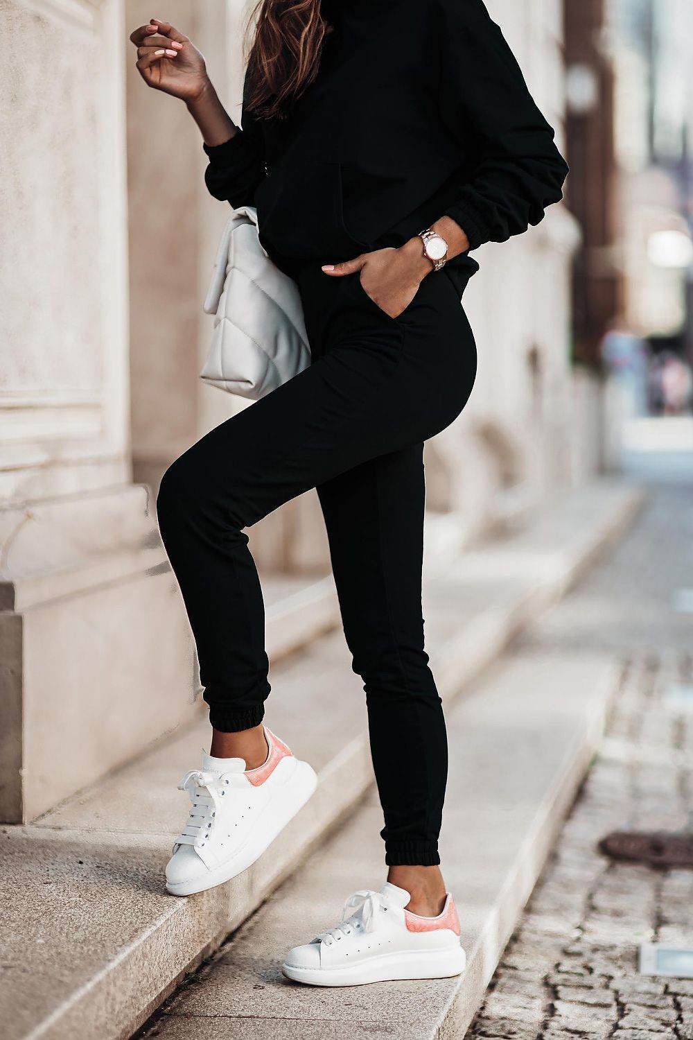Damen-Jogginganzug im Mix & Match Look - Stay Covered