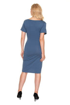 Schwangerschaftskleid Model 157715 PeeKaBoo - Stay Covered