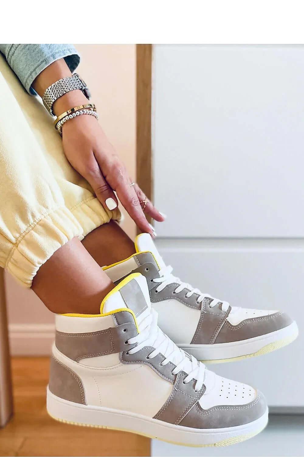 Sneakers Model 170606 Inello - Stay Covered - Stay Covered