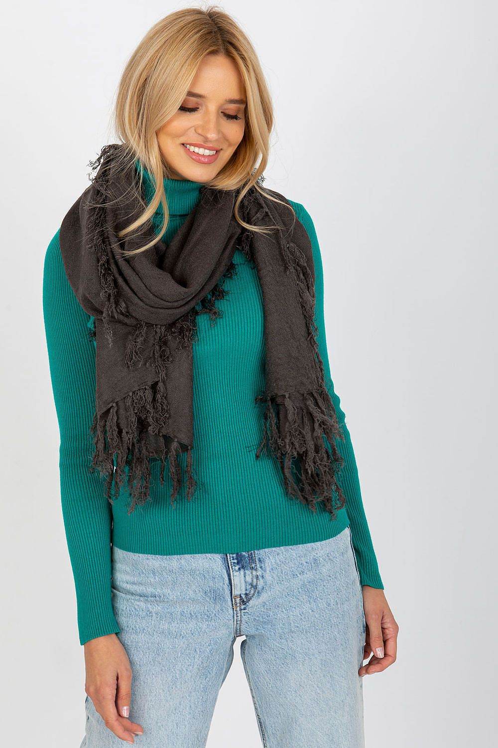 Schal Model 174881 AT - Stay Covered