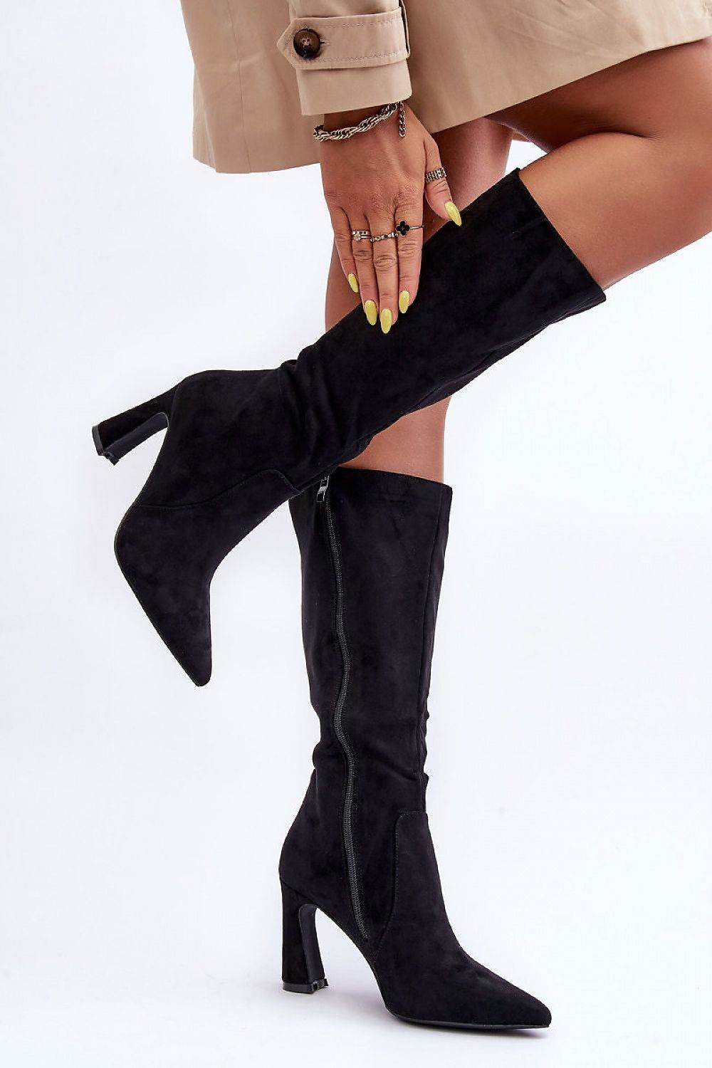 Stiefel mit Absätzen Model 184041 Step in style - Stay Covered