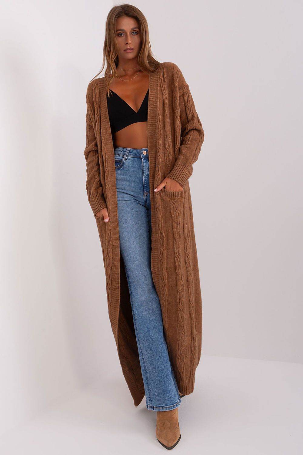 Cardigan Model 185965 AT - Stay Covered