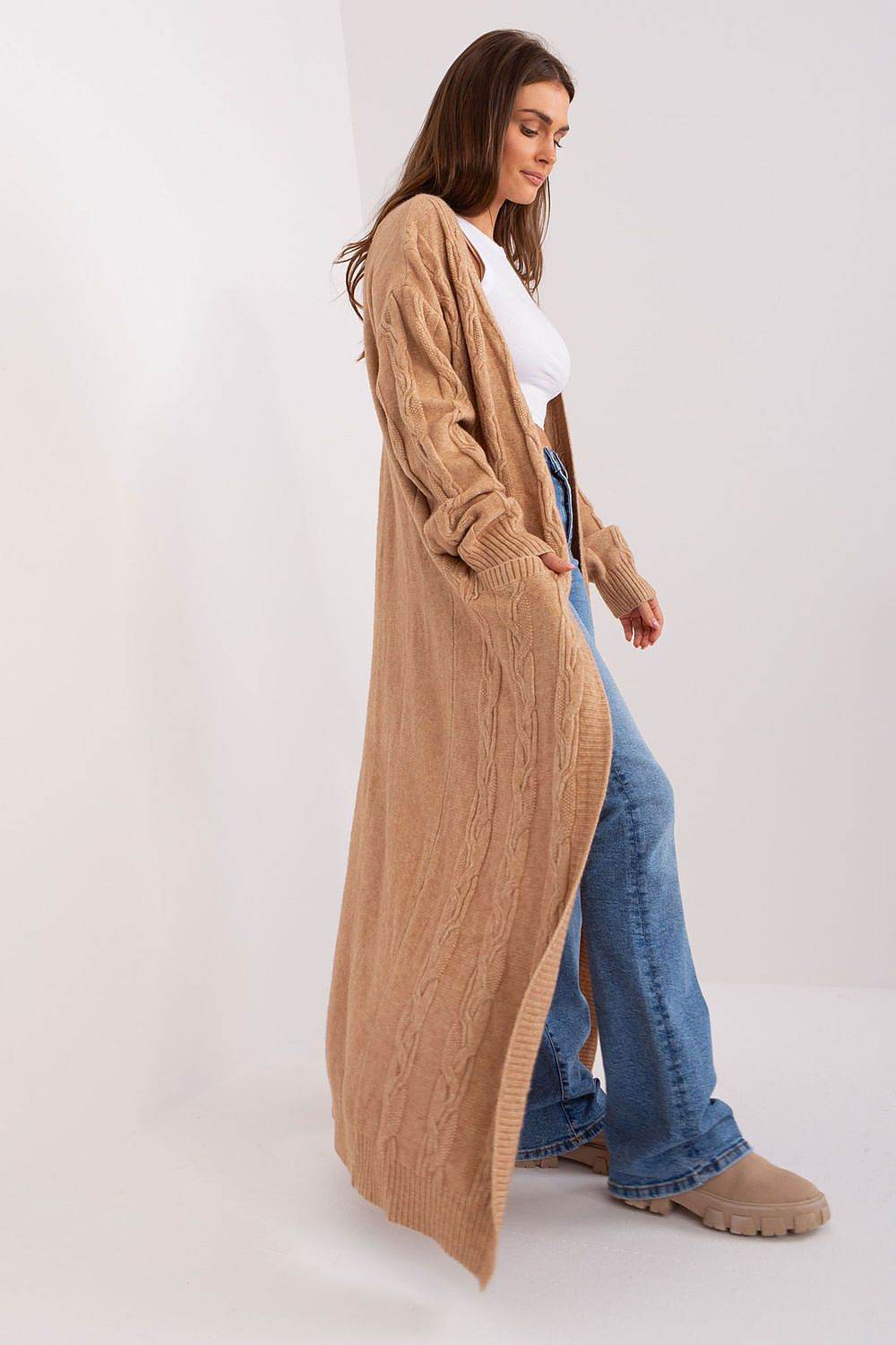 Cardigan Model 185965 AT - Stay Covered