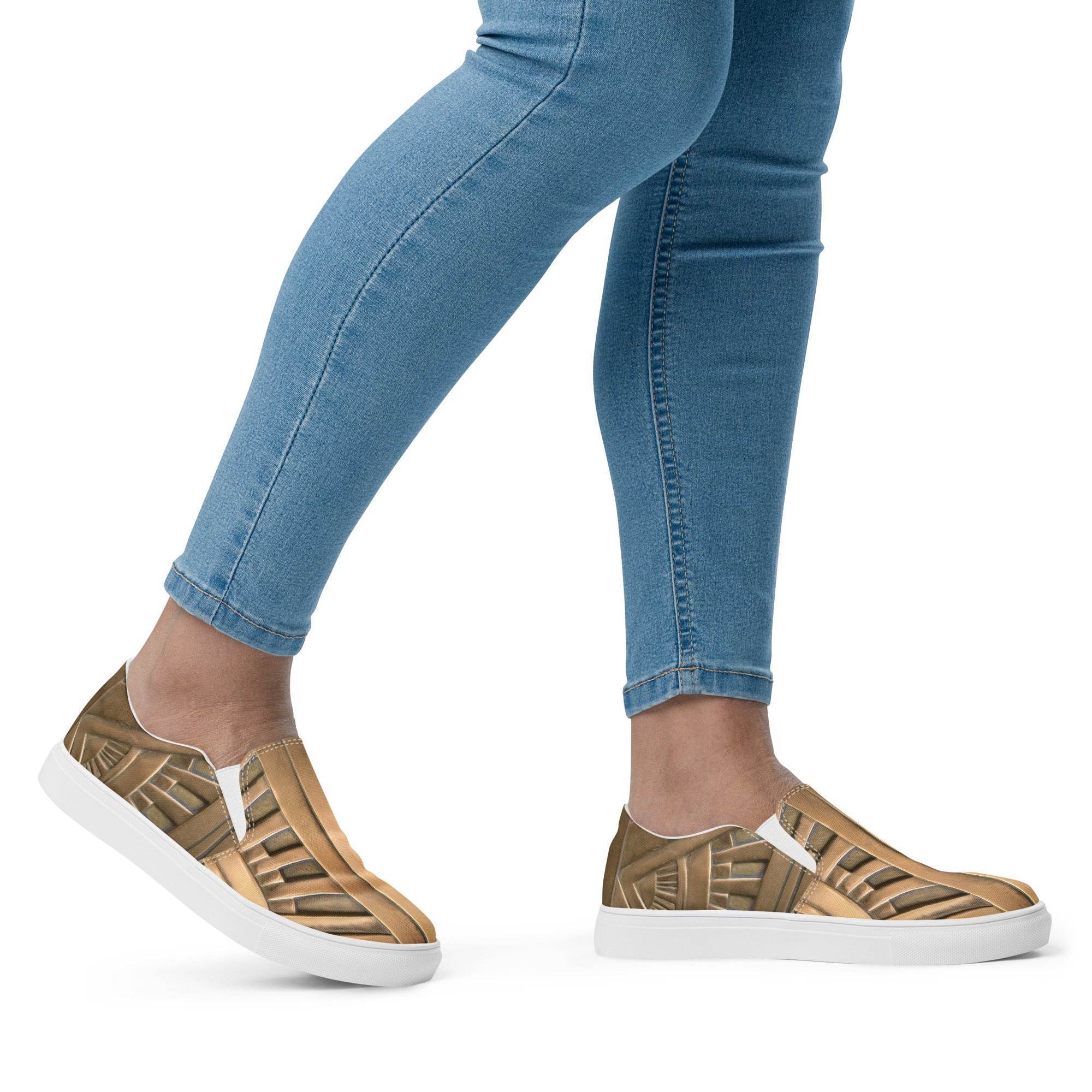 Damenschuhe - Metallic Sneakers - Stay Covered